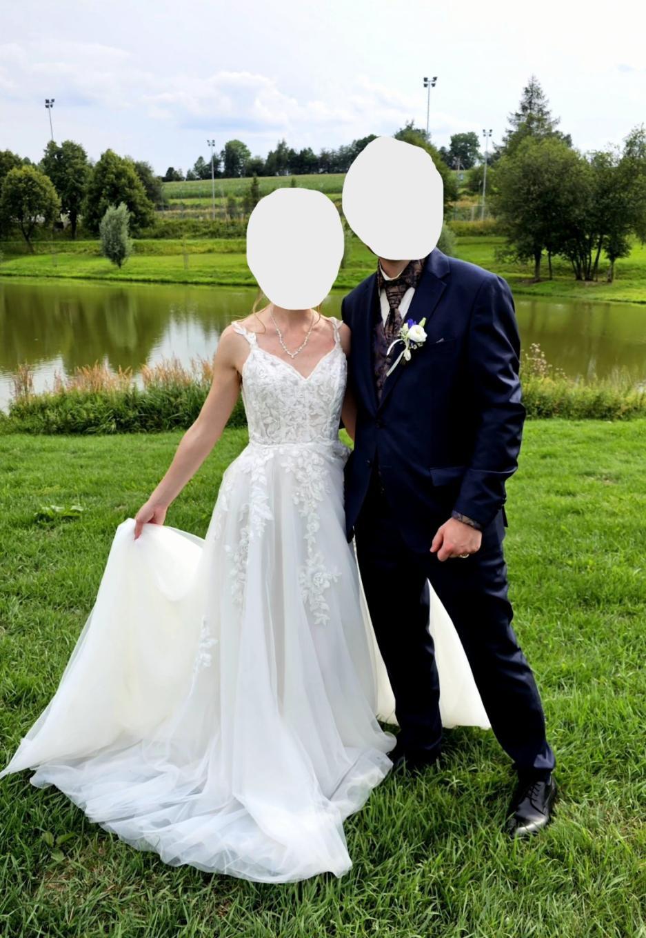 Romantické svatební šaty